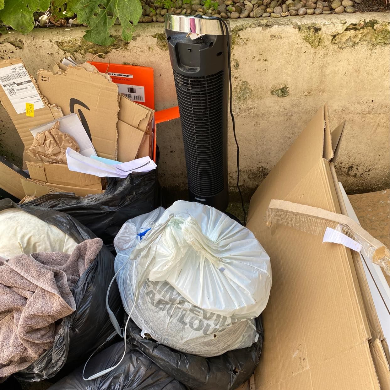 image of Cardboards and waste - London