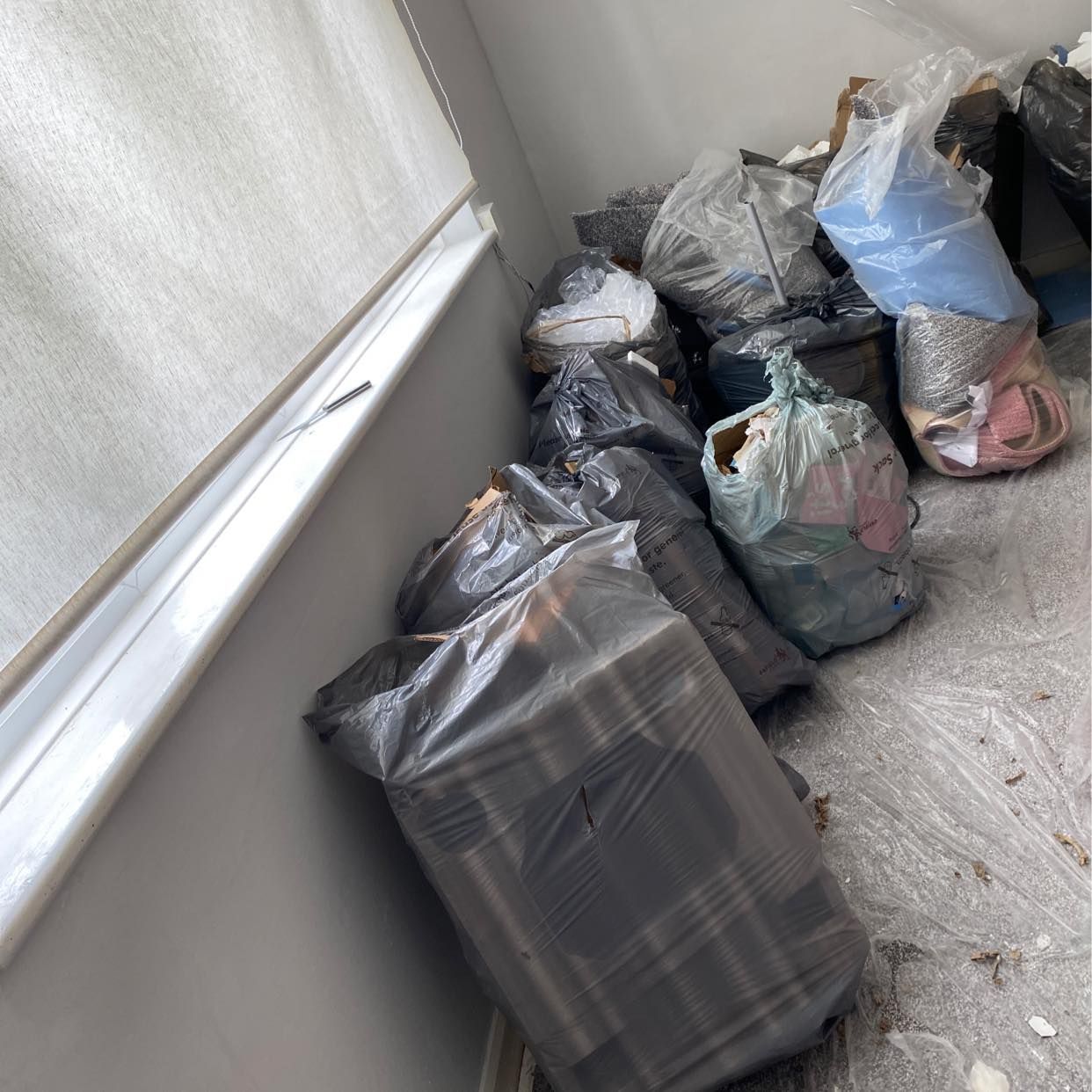 image of Cardboard & wood removal - London