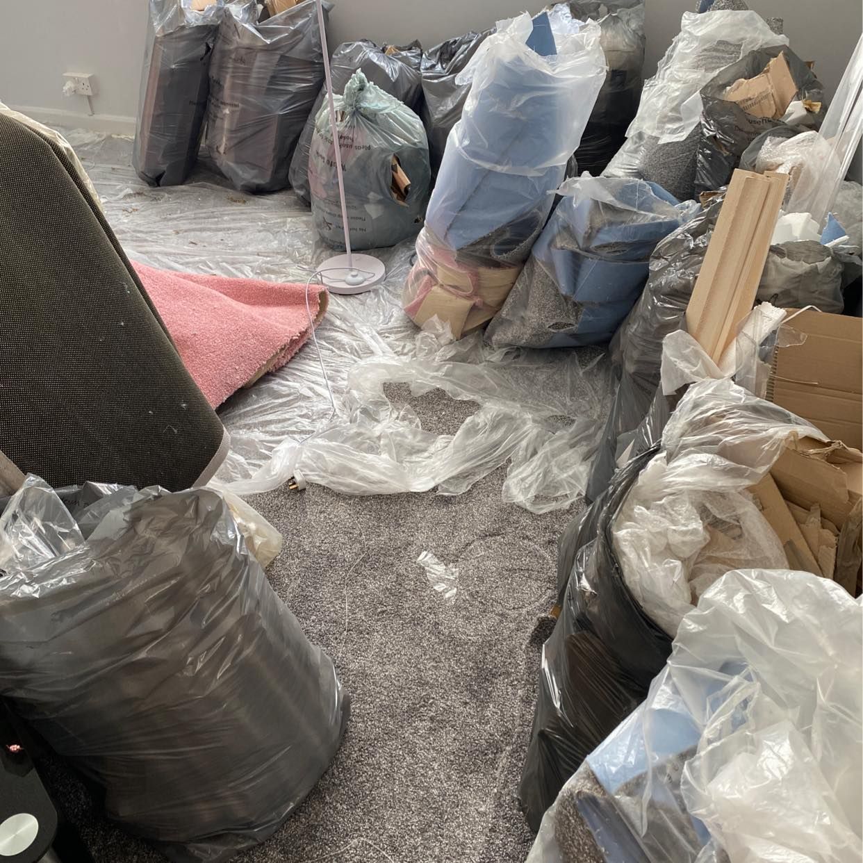 image of Cardboard & wood removal - London