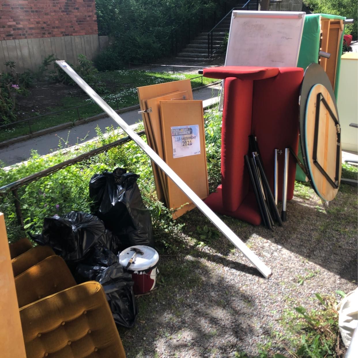 image of Bortforsling av möbler - 