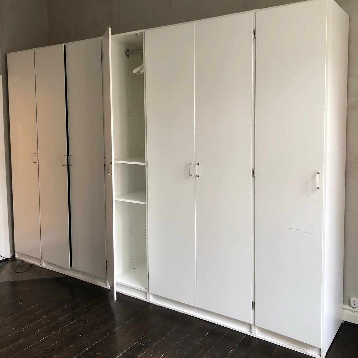 image of Garderober IKEA Skänkes - Stockholms Stad