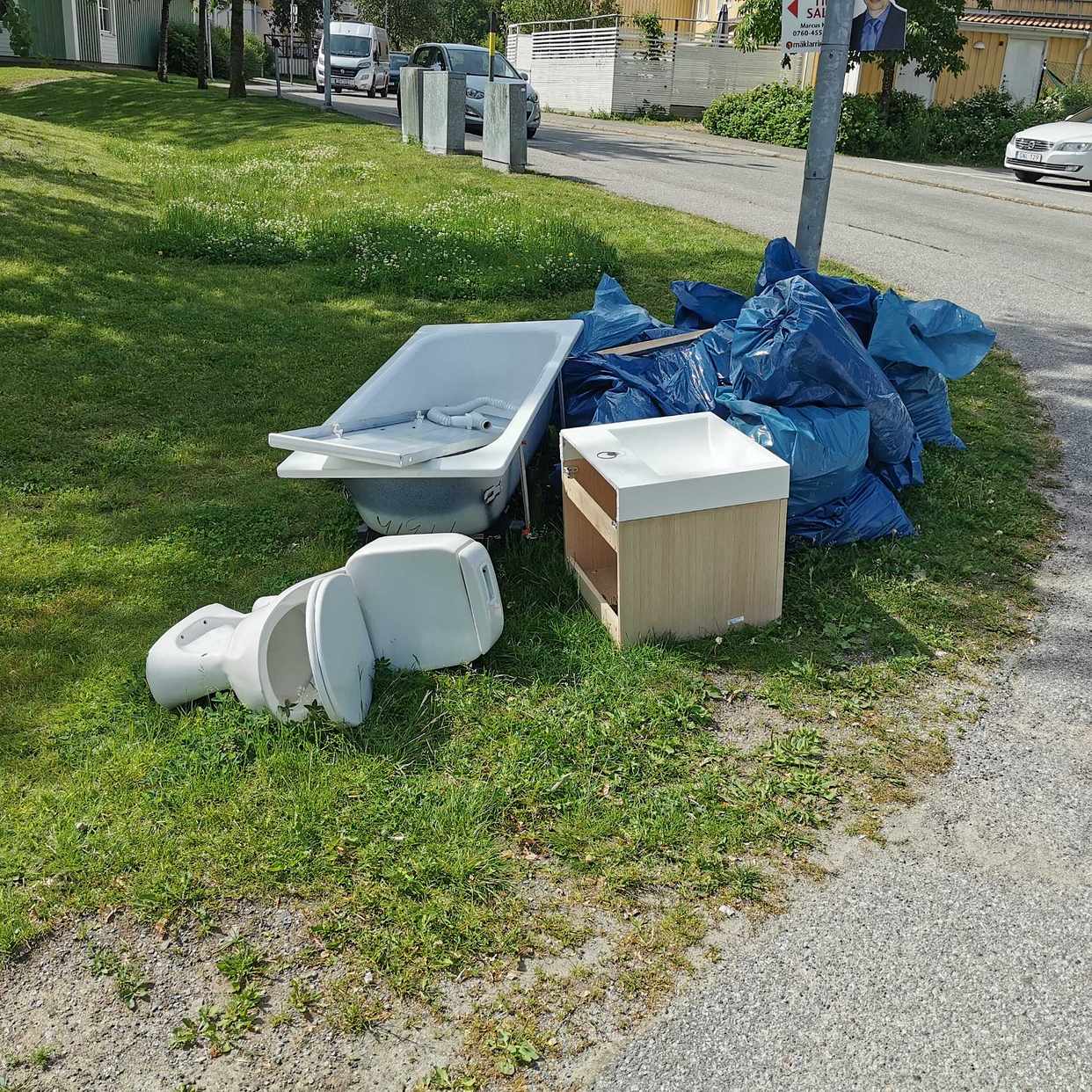 image of Avfall från badrummet - Bandhagen