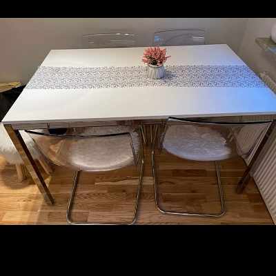 image of Bord och stolar - 