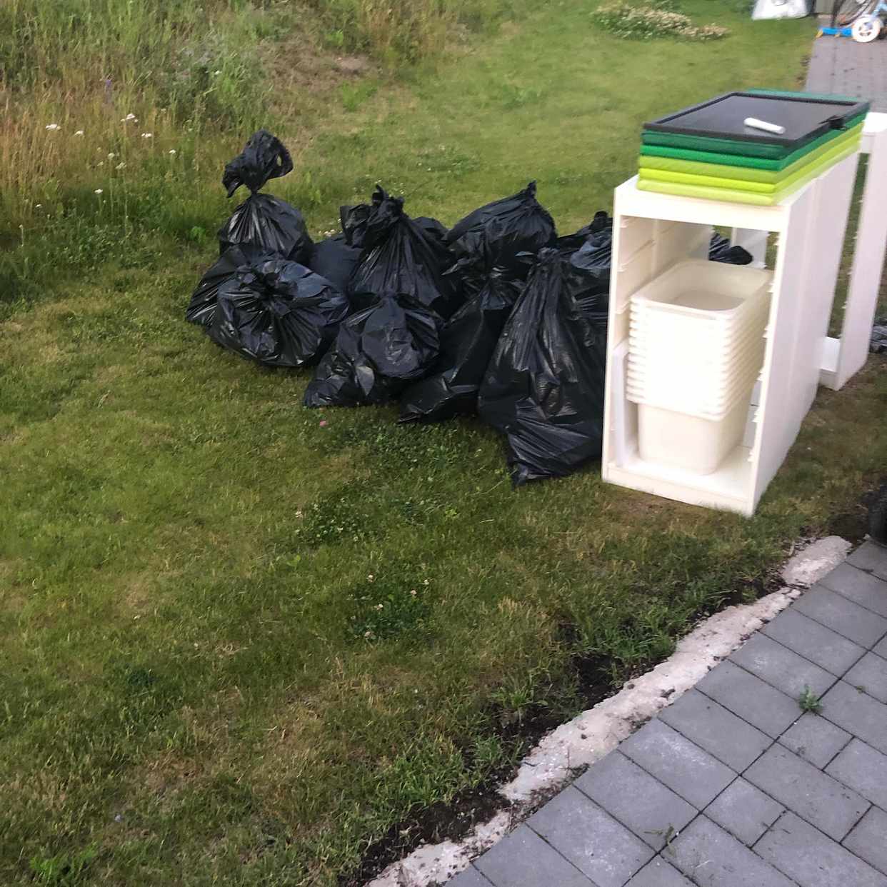 image of Blandat skräp återvinning - Uppsala