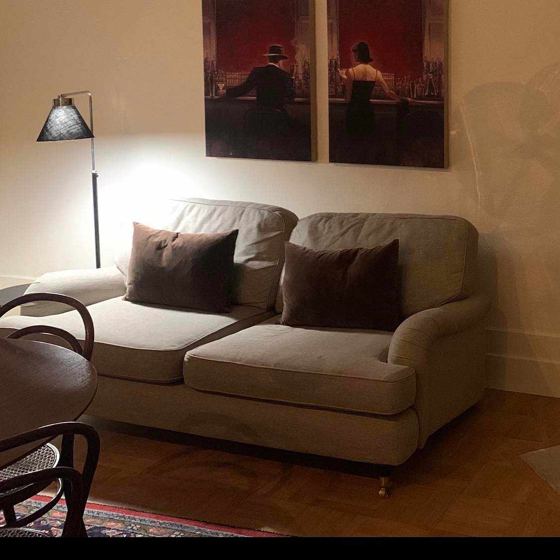 image of Flytta säng och soffa - 