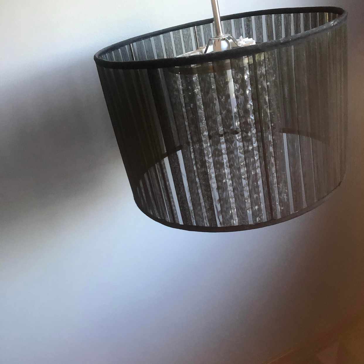 image of Taklampa med kristaller - Bromma