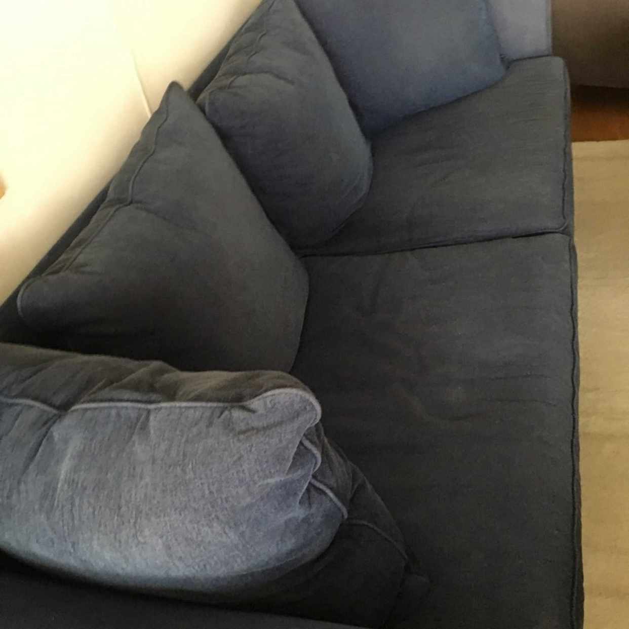 image of Soffa till återvinning - Sollentuna