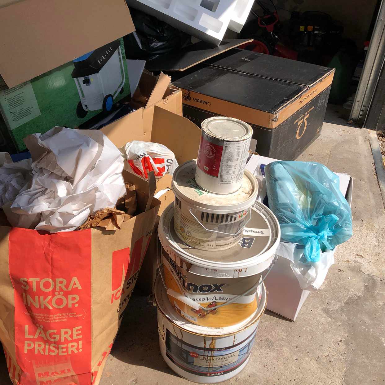 image of Mest kartong o plast… - Järna