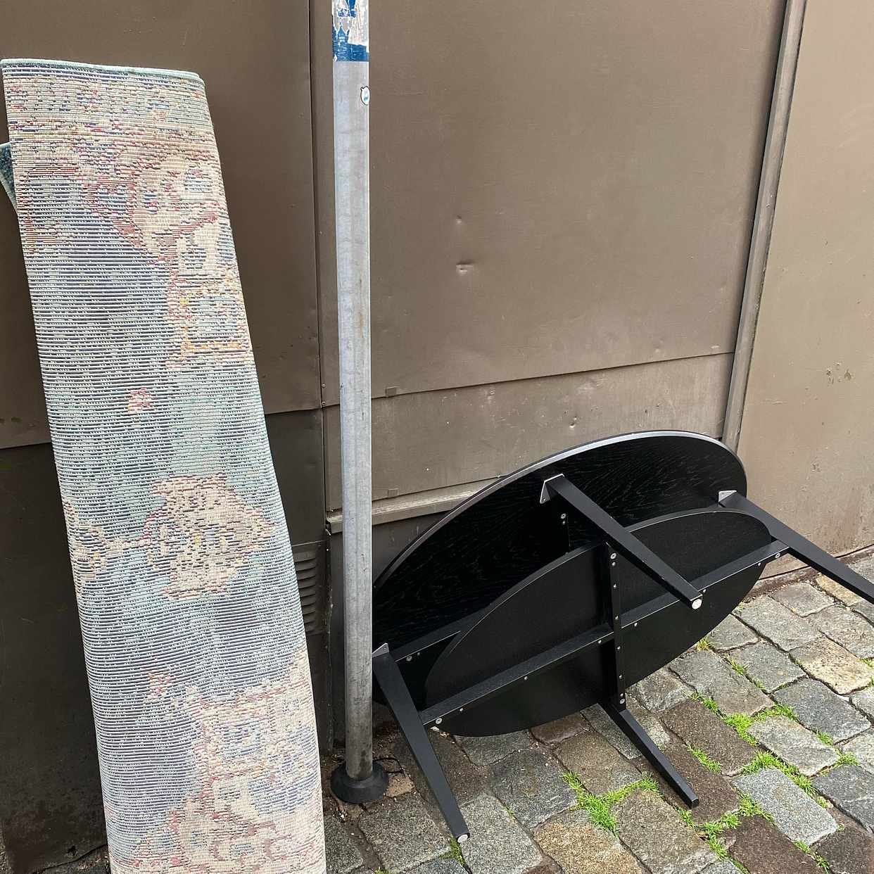 image of Soffbord och matta - Stockholms Stad