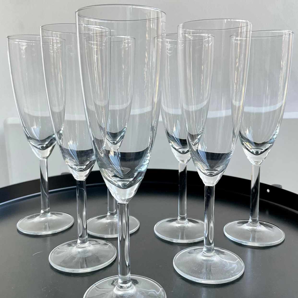 image of 7 Champagne glasses - London