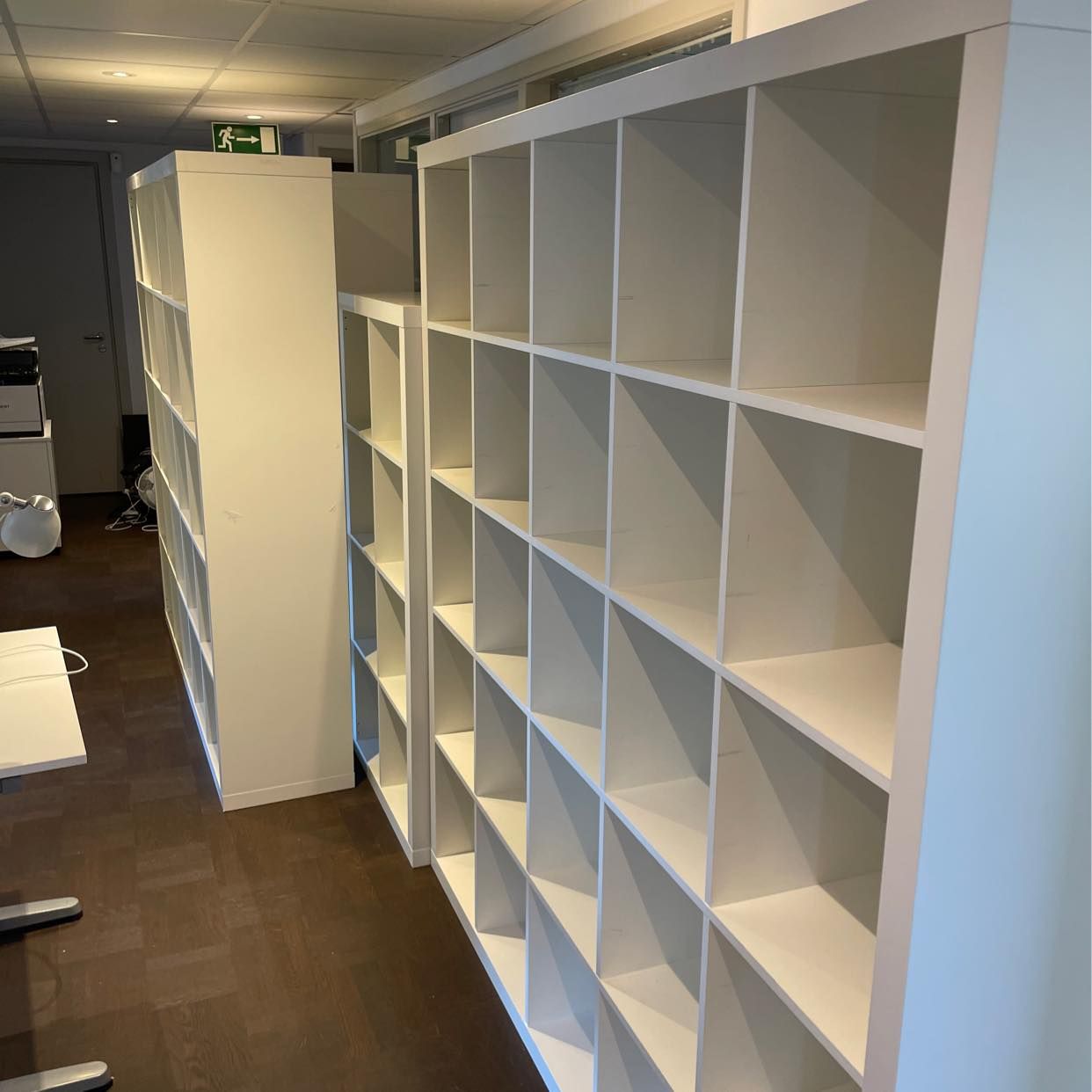 image of Bortforsling av hyllor - Stockholms Stad