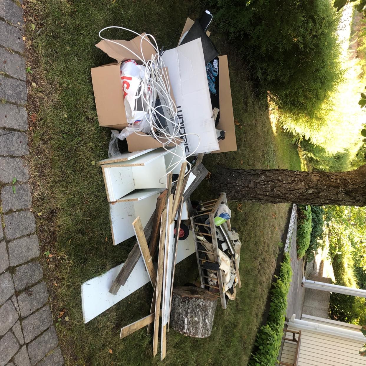 image of Diverse saker till tippen - Täby
