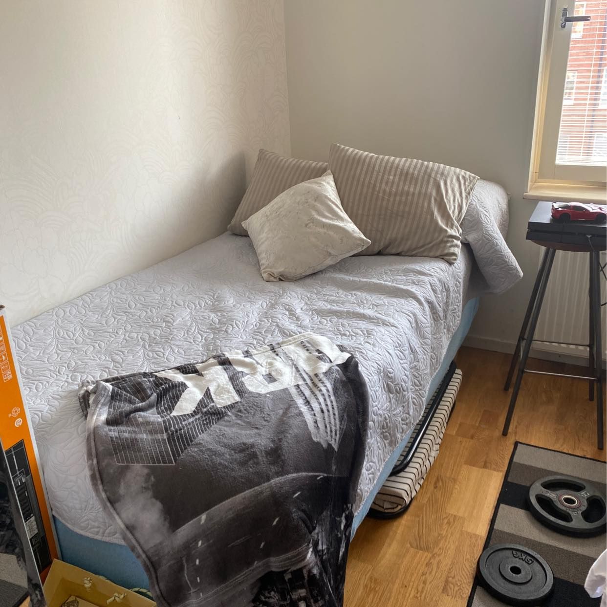 image of Säng 90cm - Hägersten
