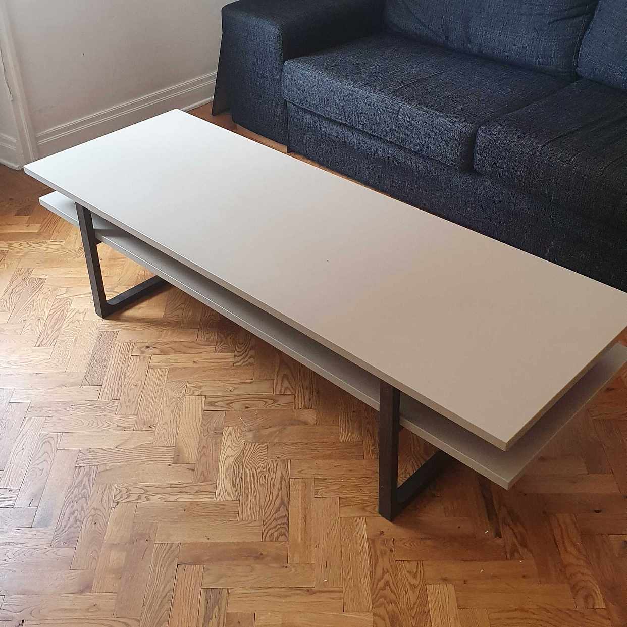 image of Soffa, soffbord, tvbänk - Stockholm