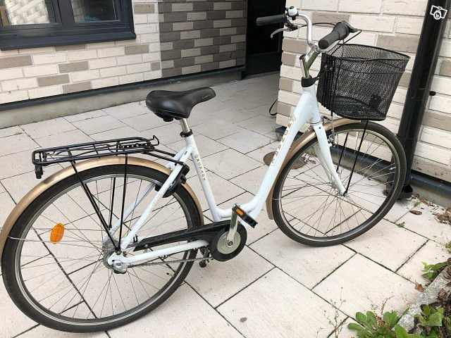 image of Mycket fin Monark damcyke - 