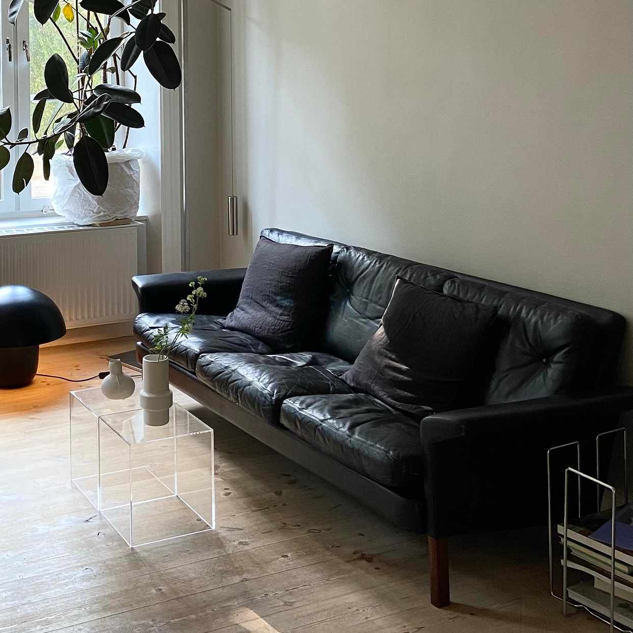 image of Move sofa 500 meter - 