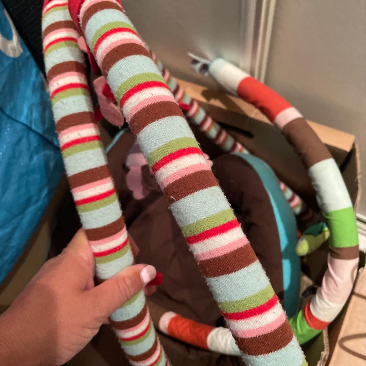 image of Diverse baby bortskänkes - Enskede