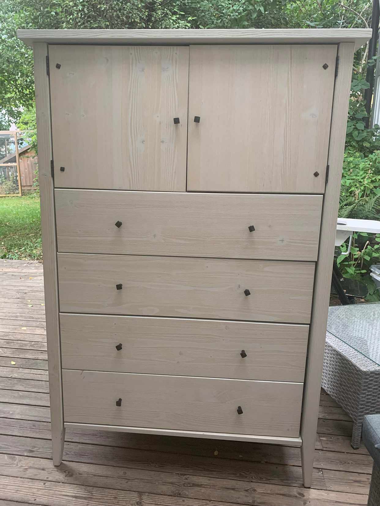 image of En byrå i fint skick - Nacka