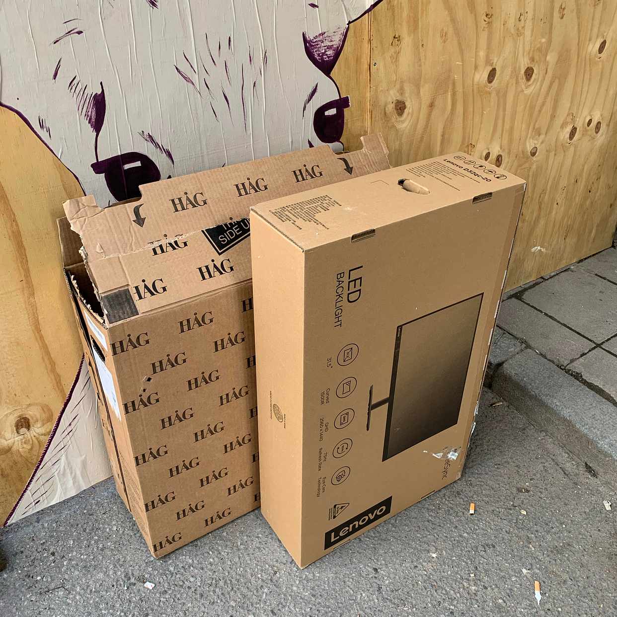 image of Empty packaging - Stockholm City