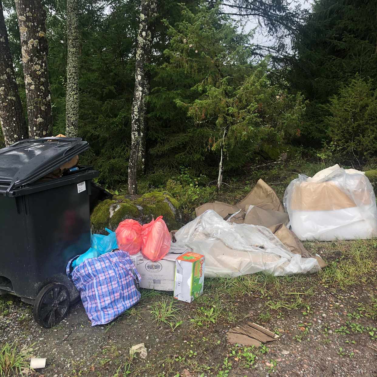 image of Bort med allt - Märsta