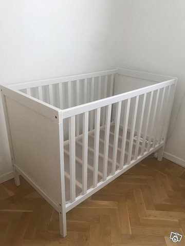 image of Spjälsäng Ikea Sundvik - 