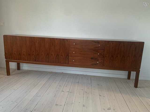 image of Skänk - 240 cm långt - 