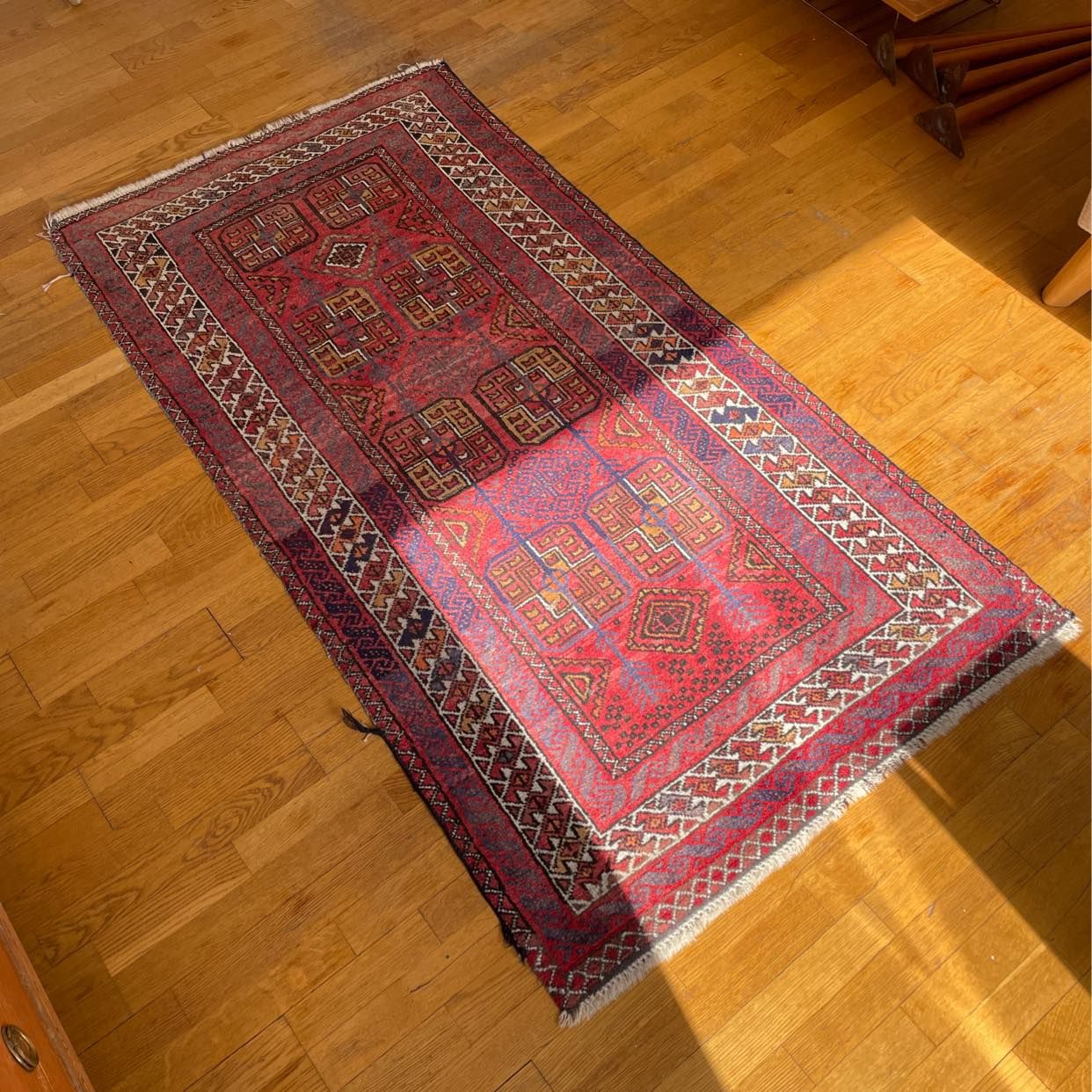 image of Bord, matta, lampa, bord - Johanneshov