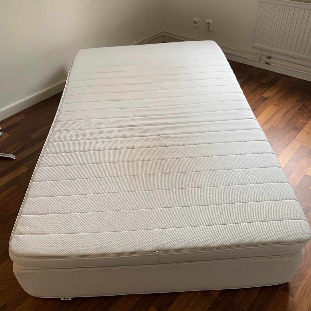 image of 120 cm madrass - Stockholm