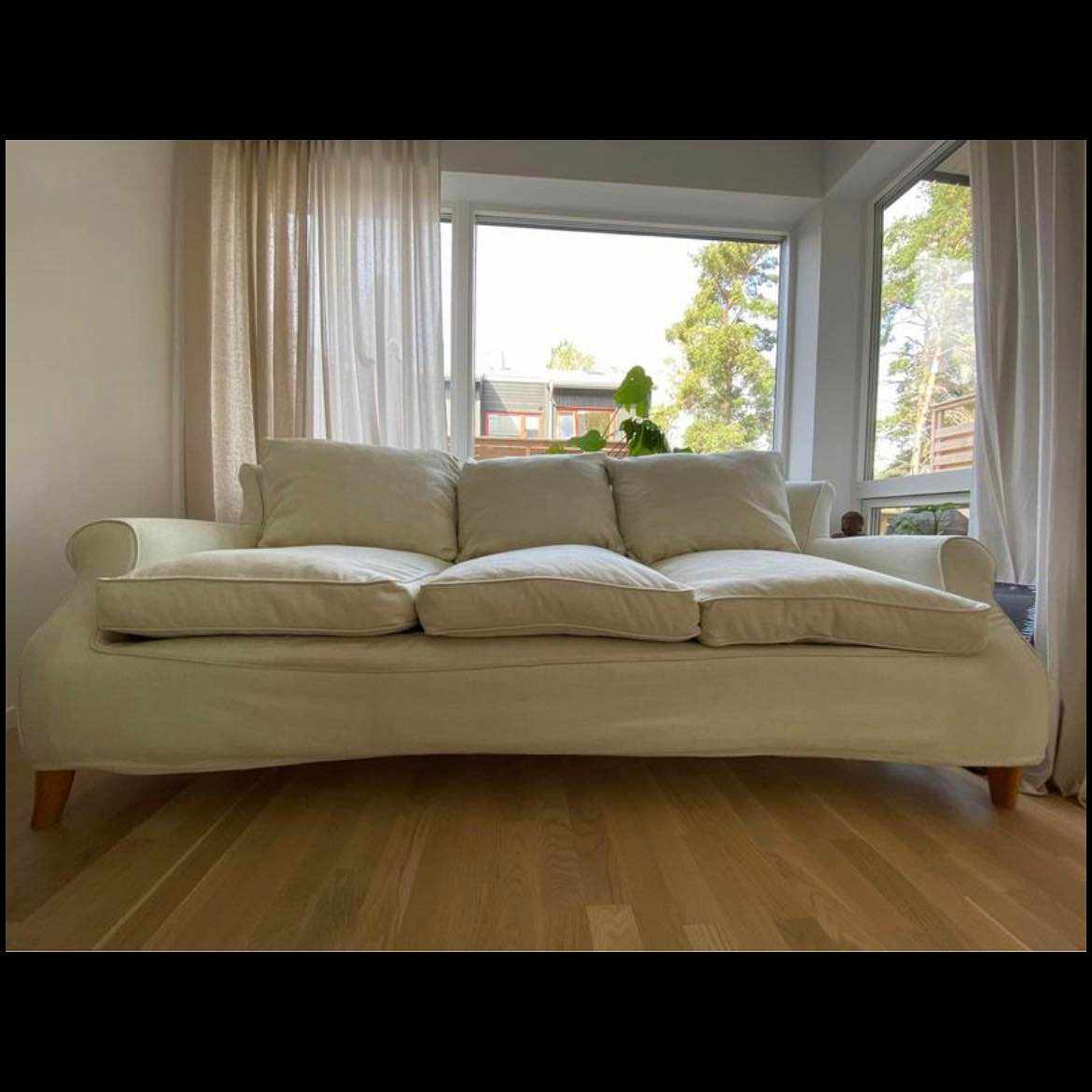 image of Leverans av soffa - 