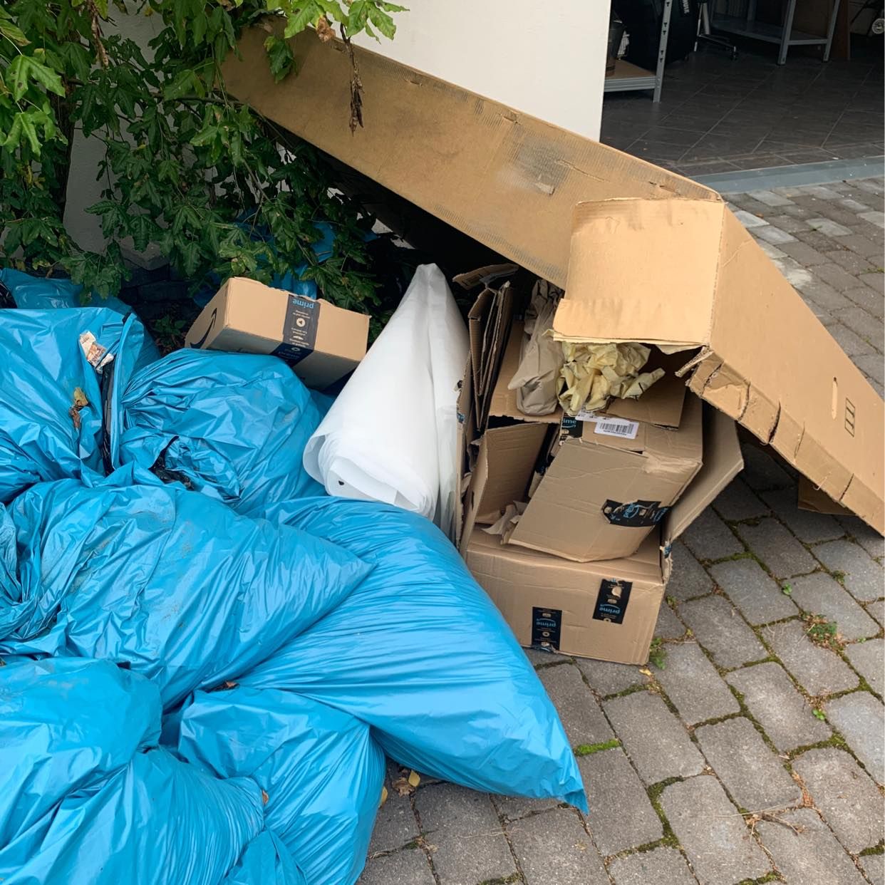 image of Removal of garden waste - Lidingö