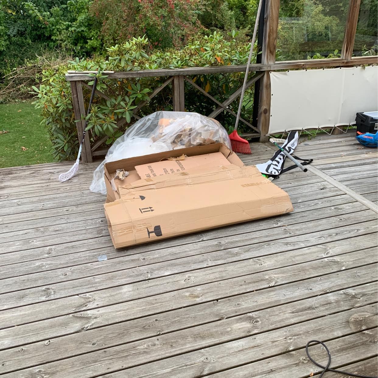 image of Remove garbage and waste - Bromma