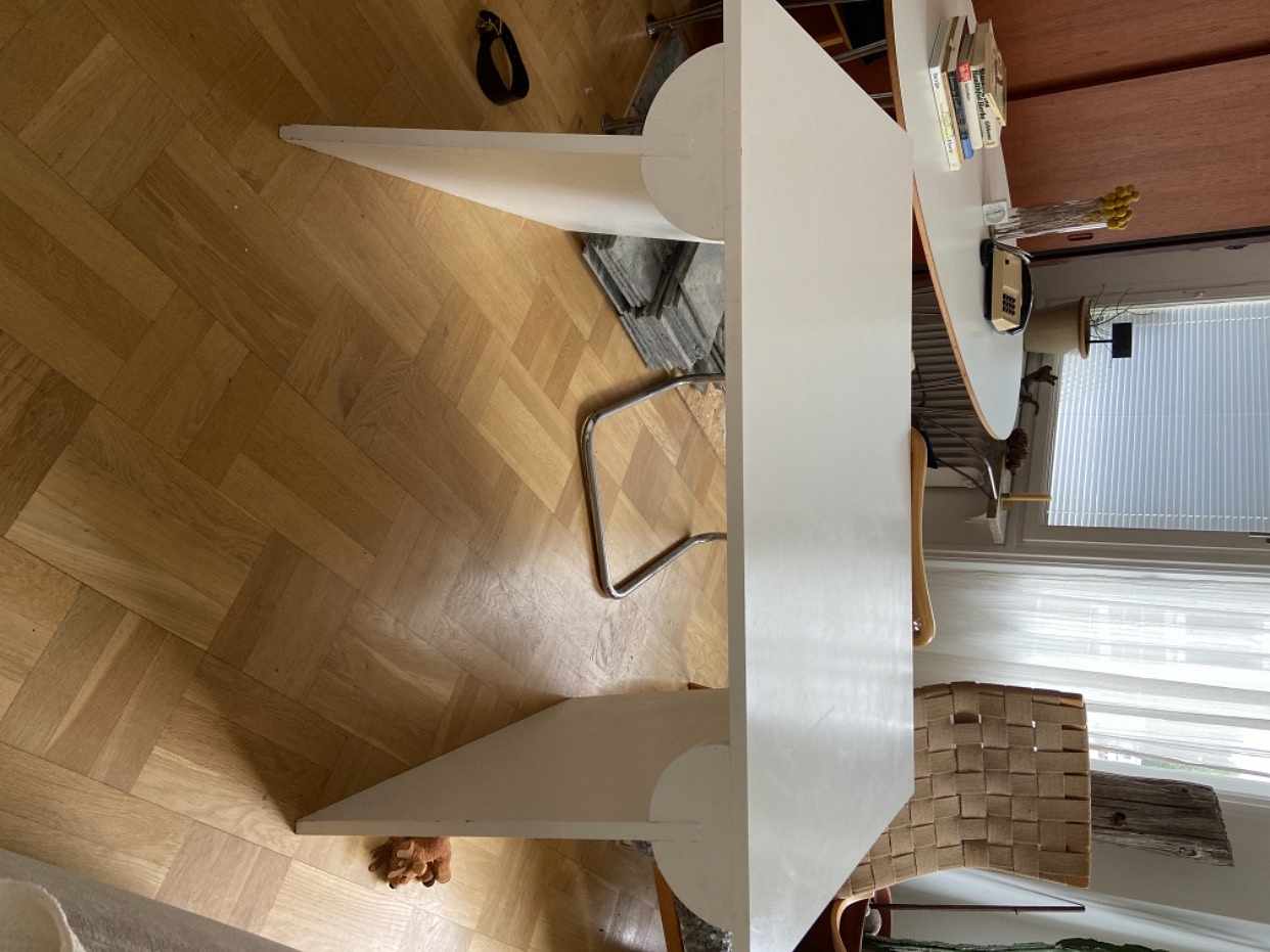 image of kitchen table  - 