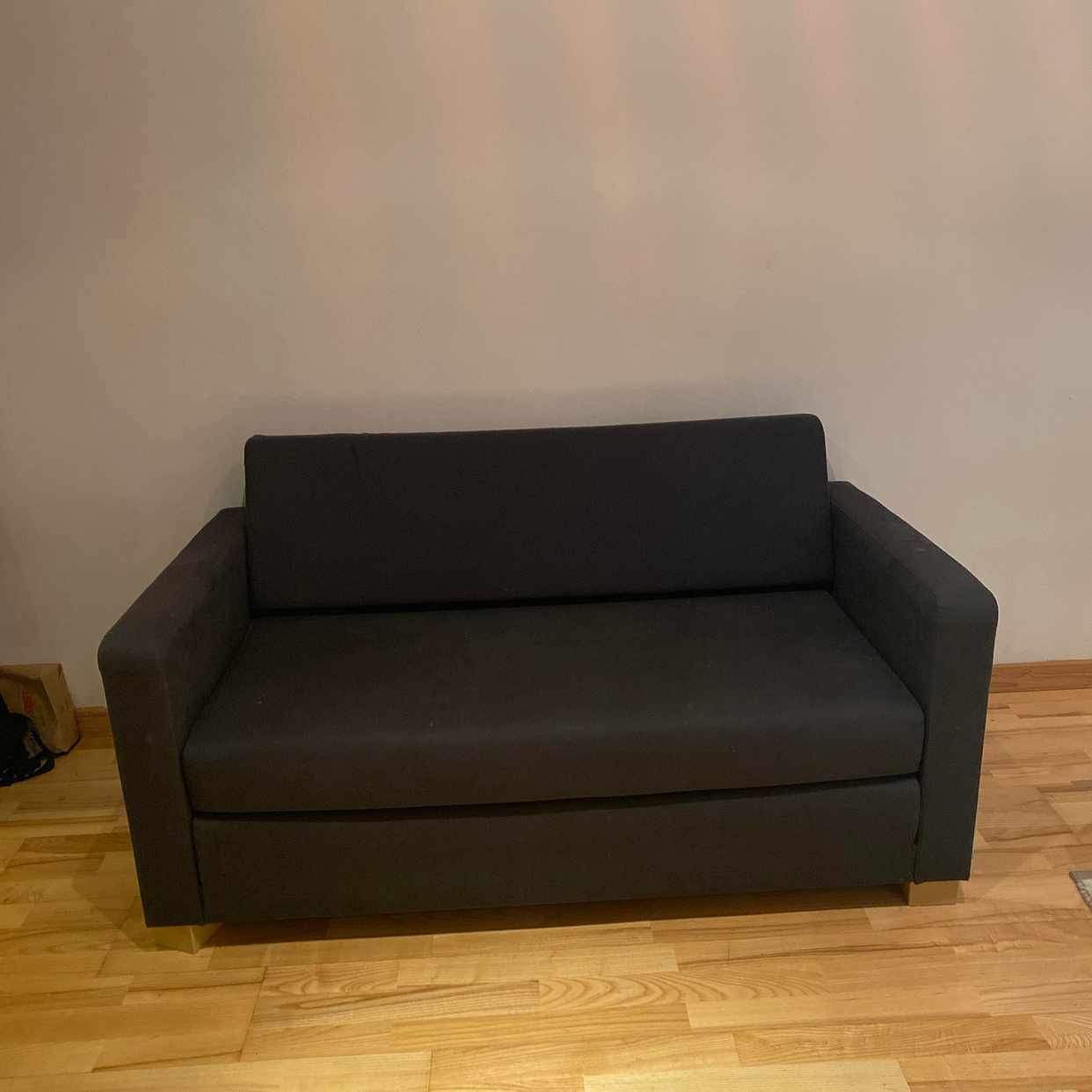 image of Liten bäddsoffa från Ikea - Täby