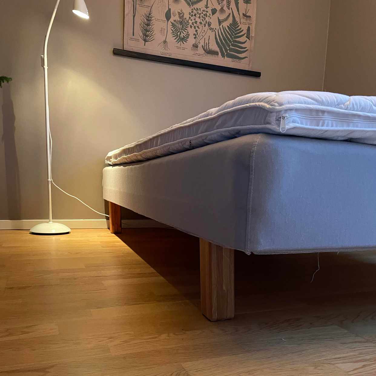 image of 120cm säng bortskänkes - Stockholms Stad