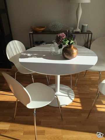 image of Vitt matbord 110cm - 