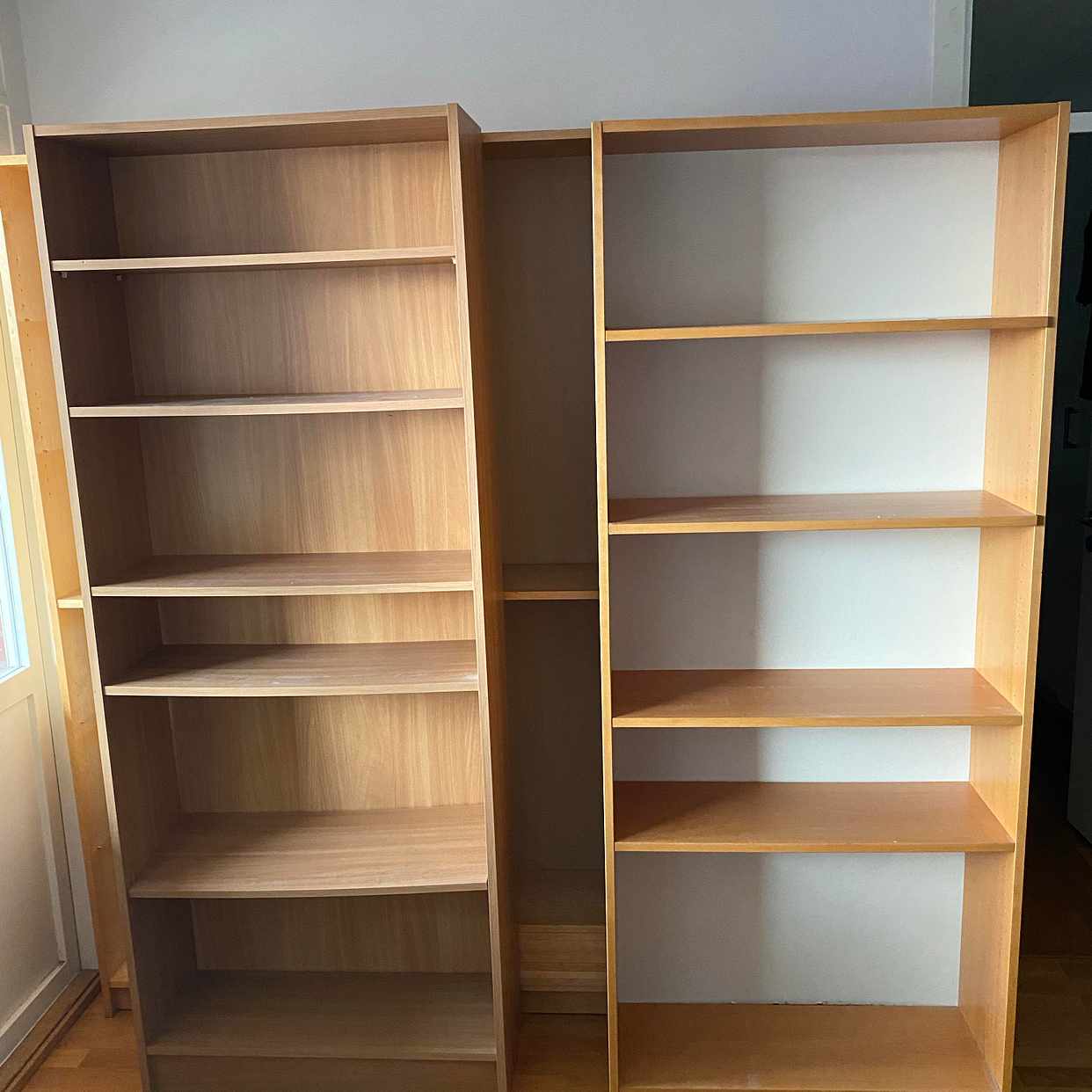 image of 4st Bokhyllor - Lidingö