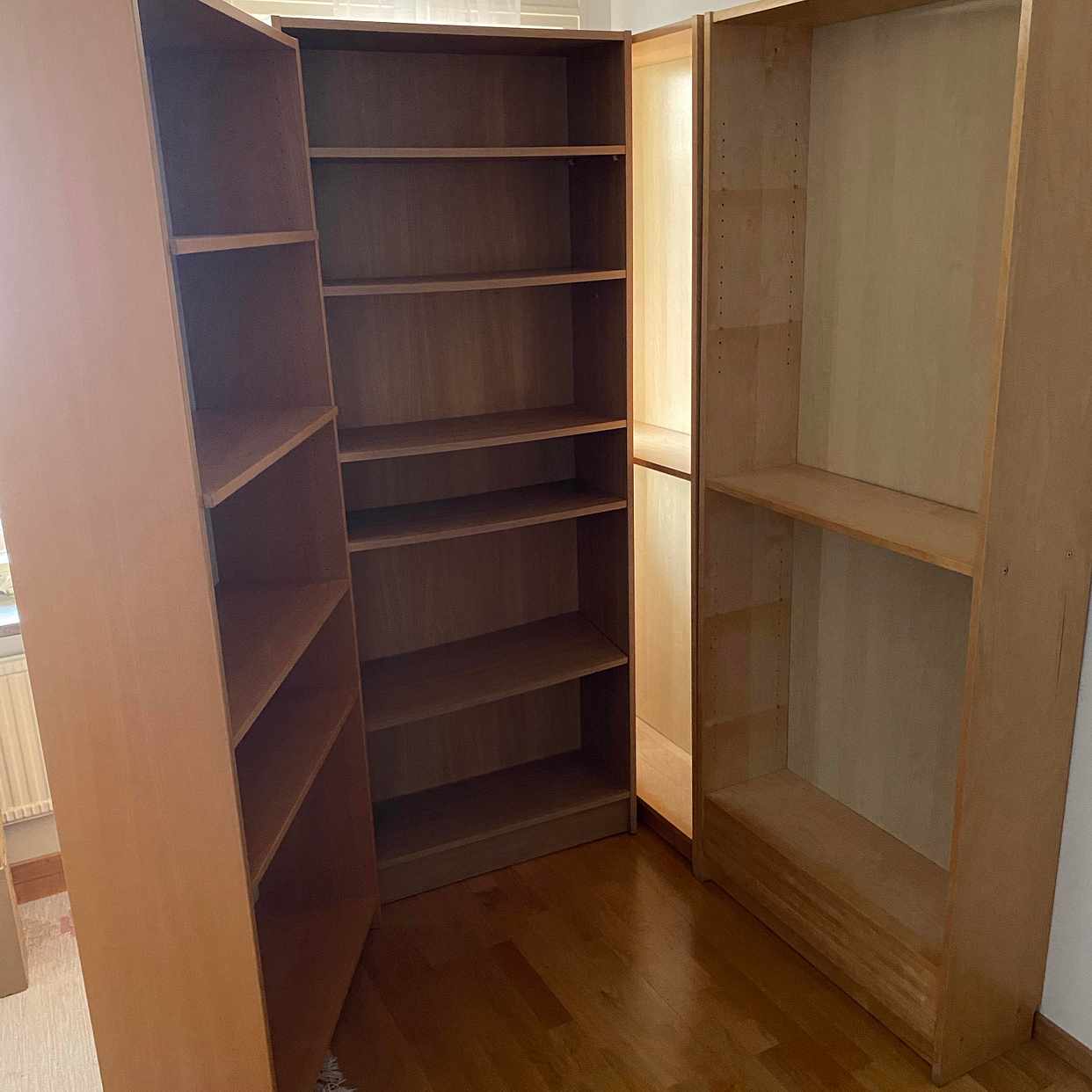 image of 4st Bokhyllor - Lidingö