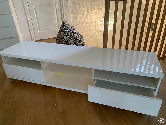 image of TV-Bänk - 