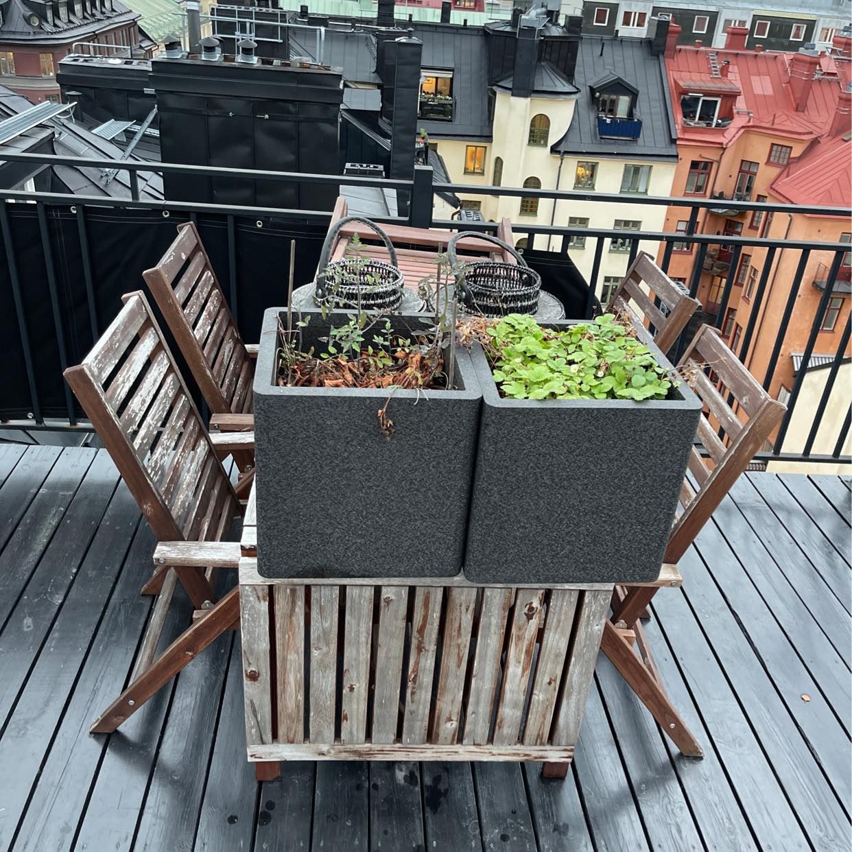 image of Möbler och övrigt slängas - Stockholms Stad