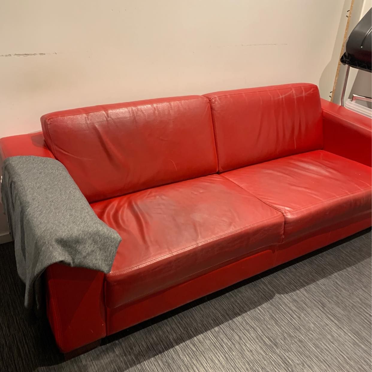 image of Hel soffa gratis - Solna