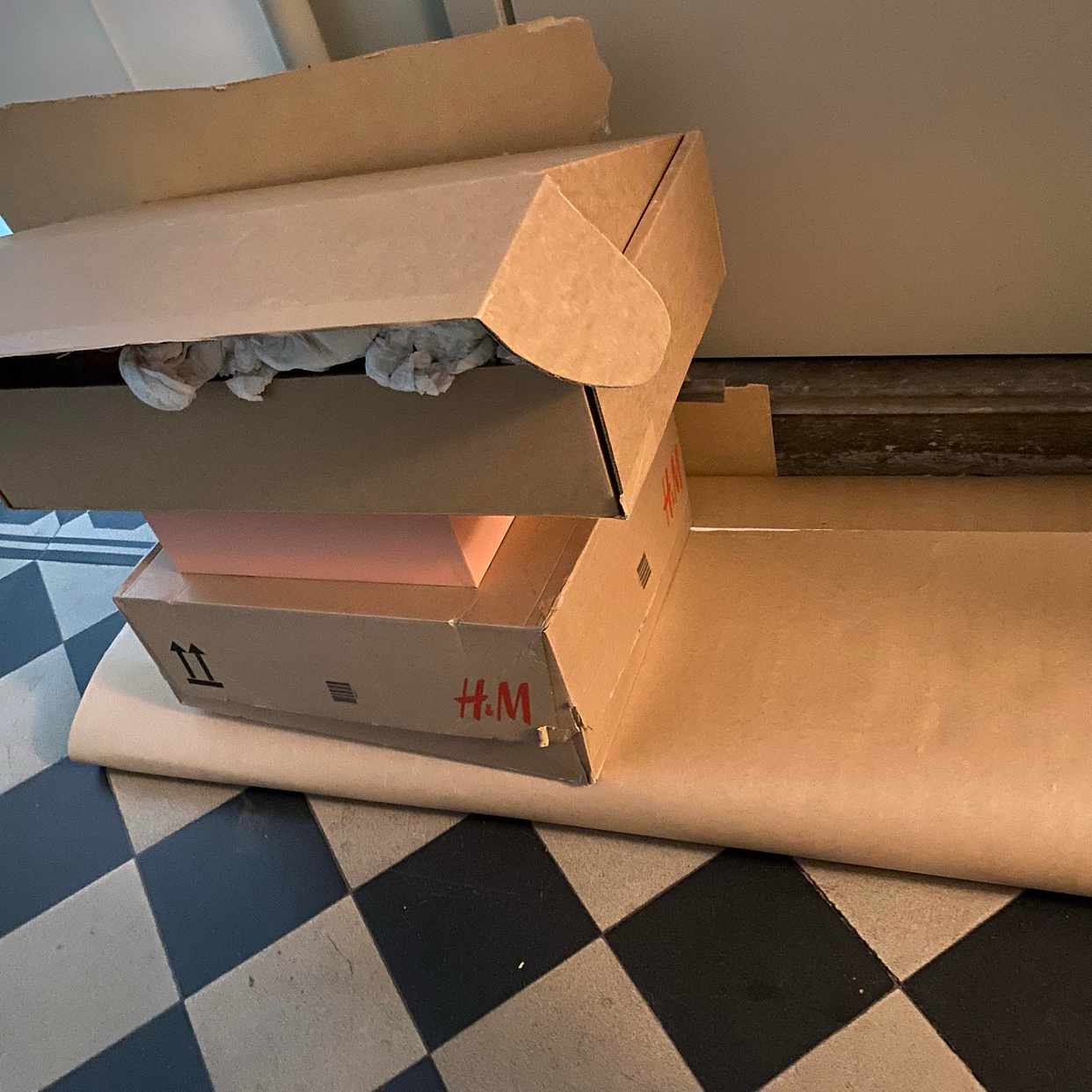 image of Kartonger lite plast - Stockholms Stad