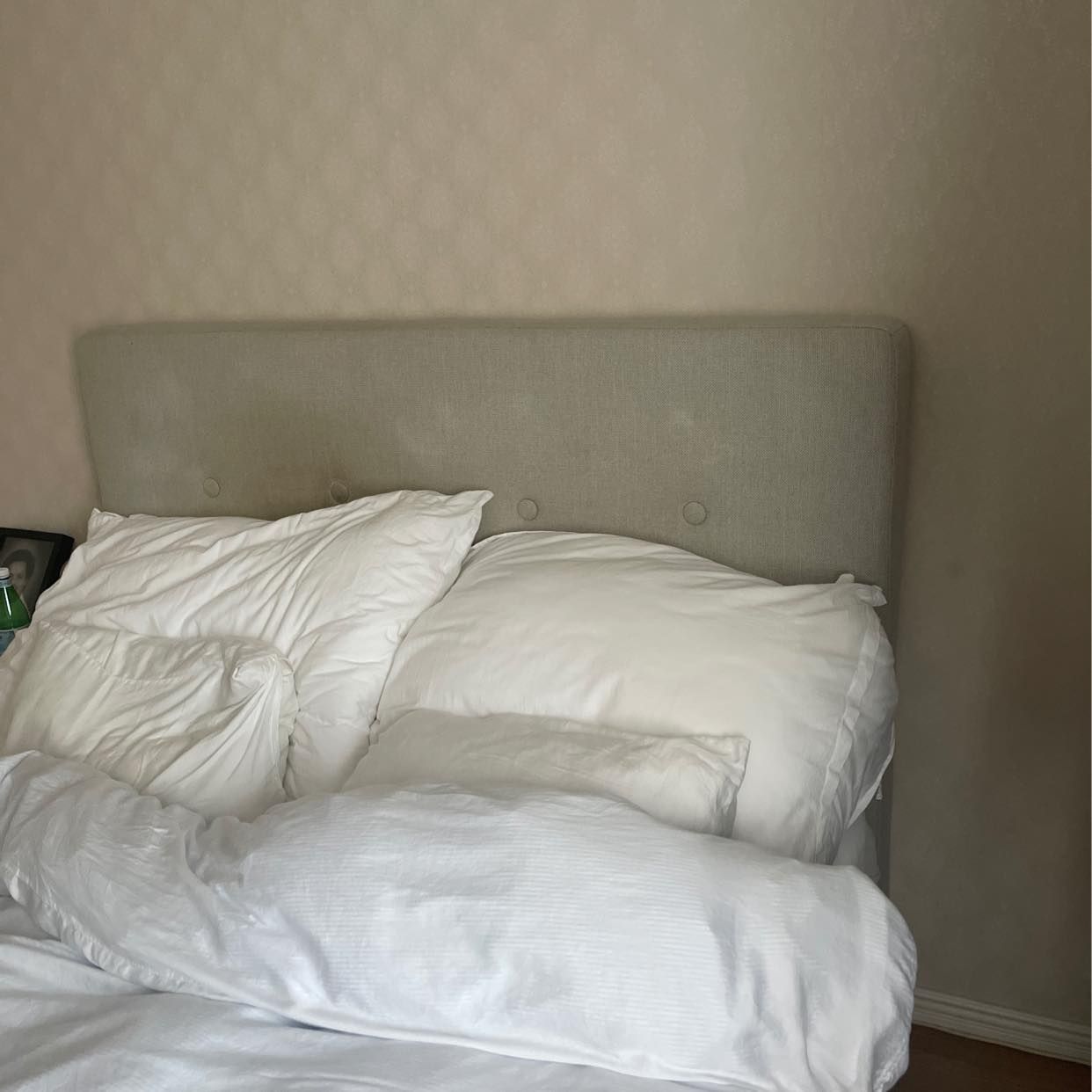 image of Kartonger, pall, sänggave - Farsta
