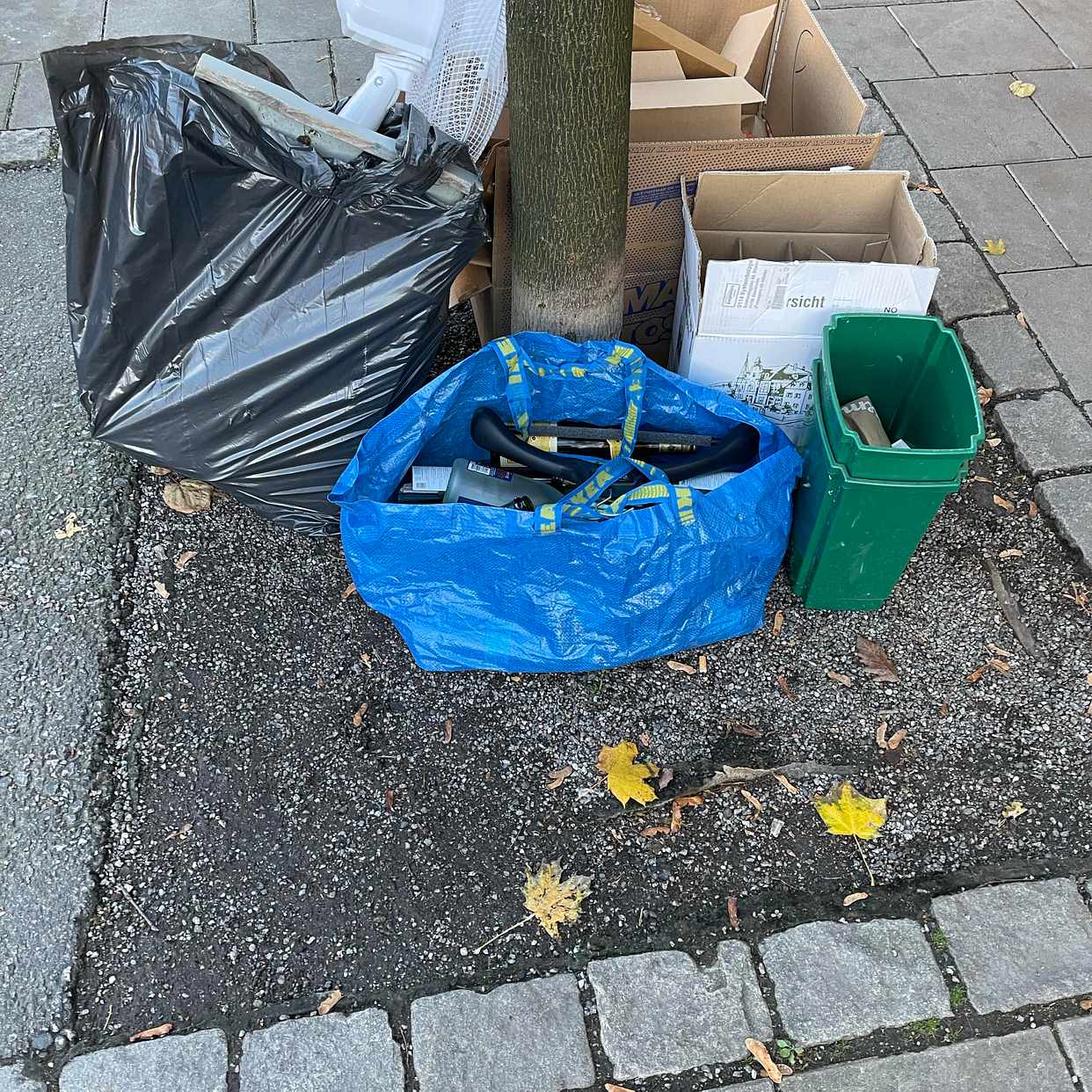 image of Blandat skräp - Stockholm