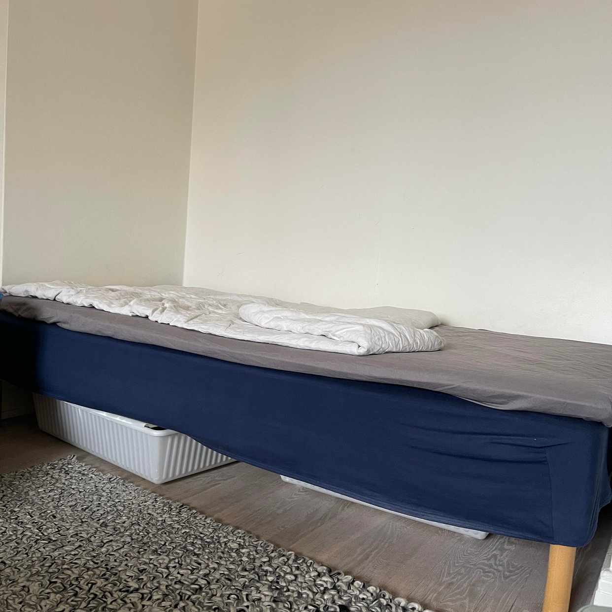 image of Bortforsling av säng - Stockholm