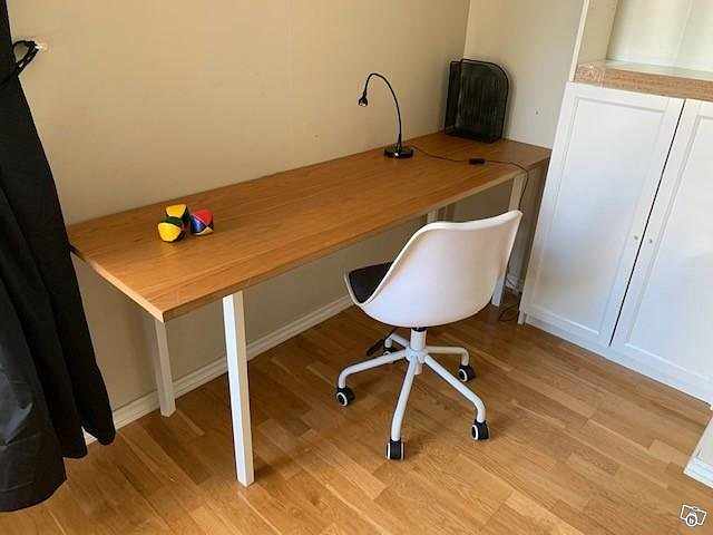 image of Skrivbord - 