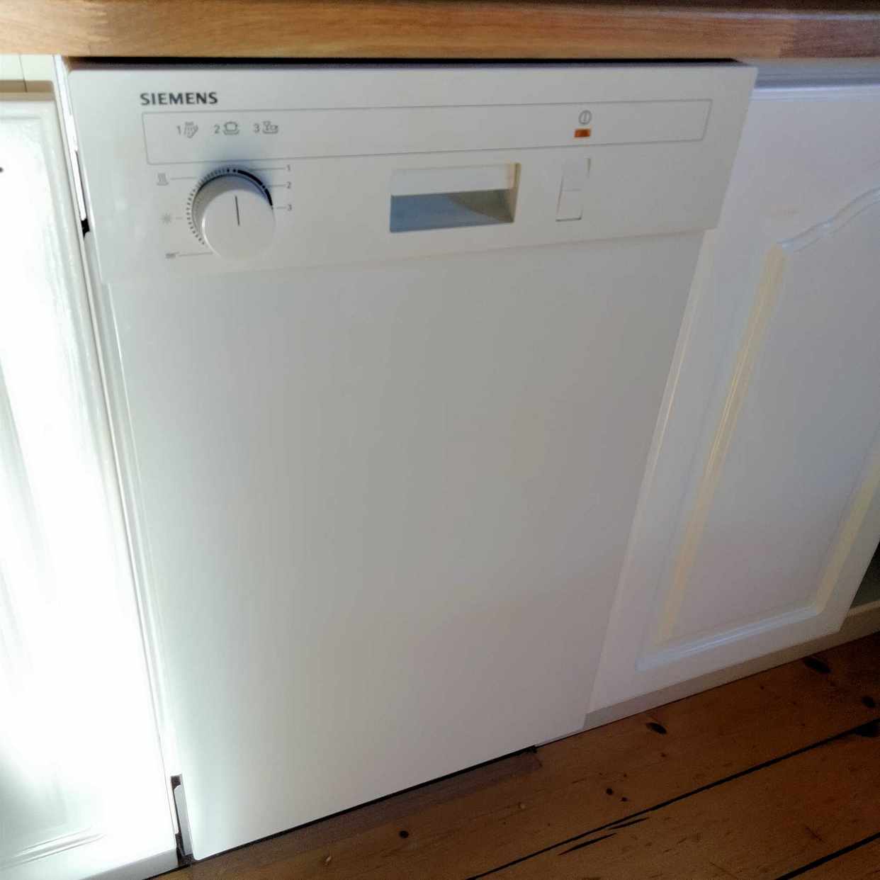 image of Siemens diskmaskin 45 cm - Norrtälje