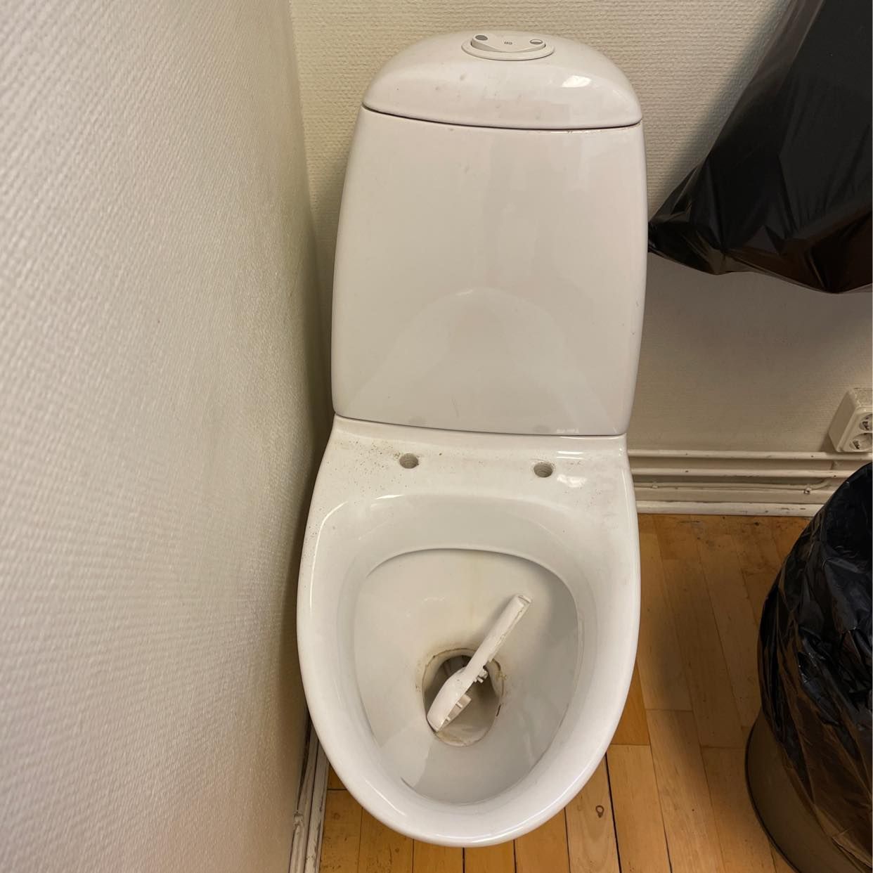 image of Kartonger och skräp - Enskede