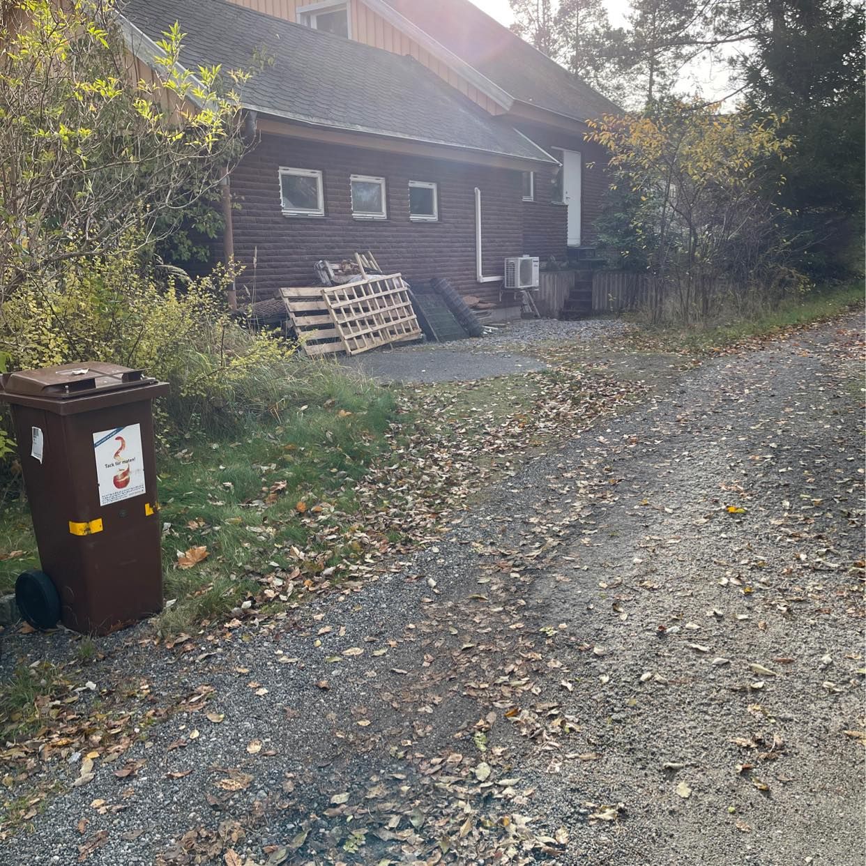 image of slänga trästaket o galler - Tyresö