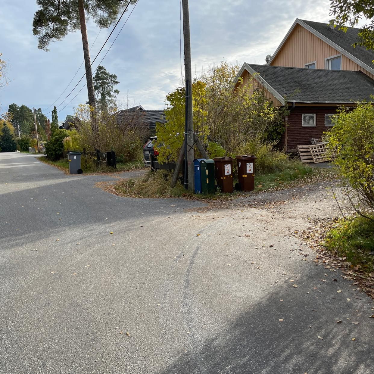 image of slänga trästaket o galler - Tyresö