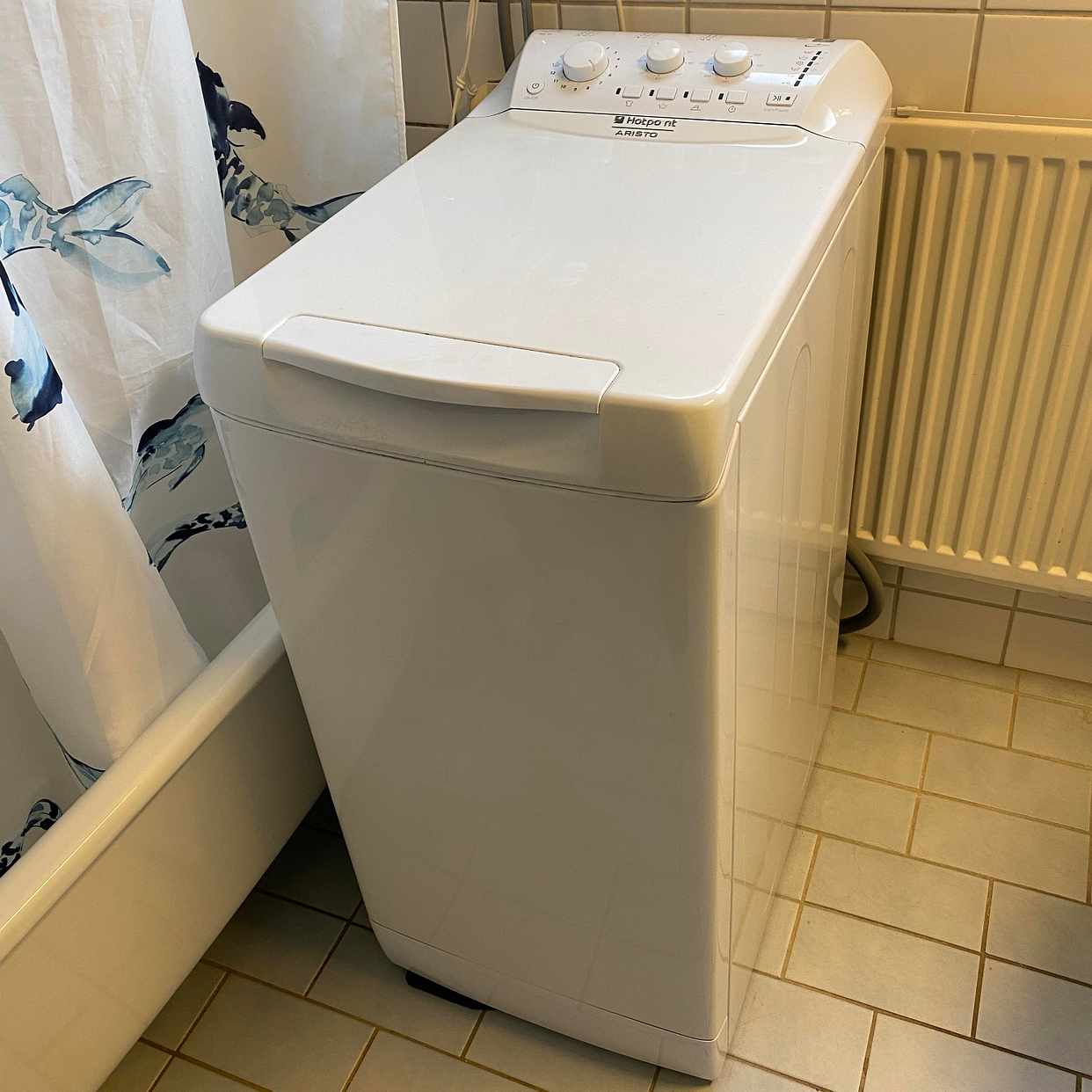 image of Toppmatad tvättmaskin bor - Bromma